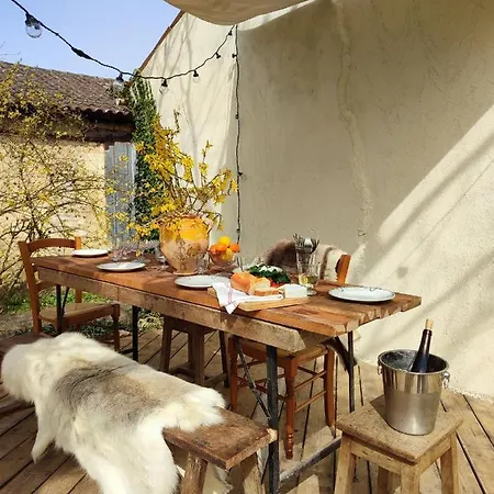 Holiday home French Countryside 2-bed House Saint-Georges-des-Agouts